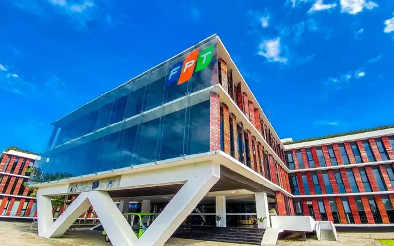 FPT Software leads in azure ai development from vietnam, delivering scalable Azure-based AI and cloud solutions worldwide.