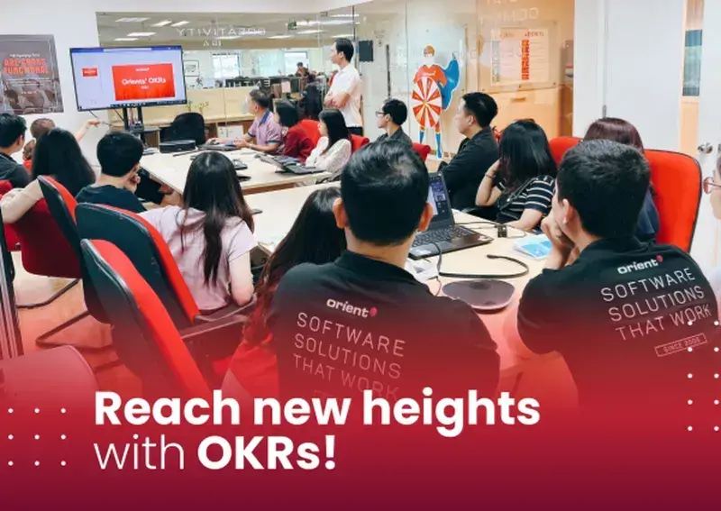 Orient Software employees participate in internal OKRs training sessions, showing a spirit of learning and commitment to sustainable development.